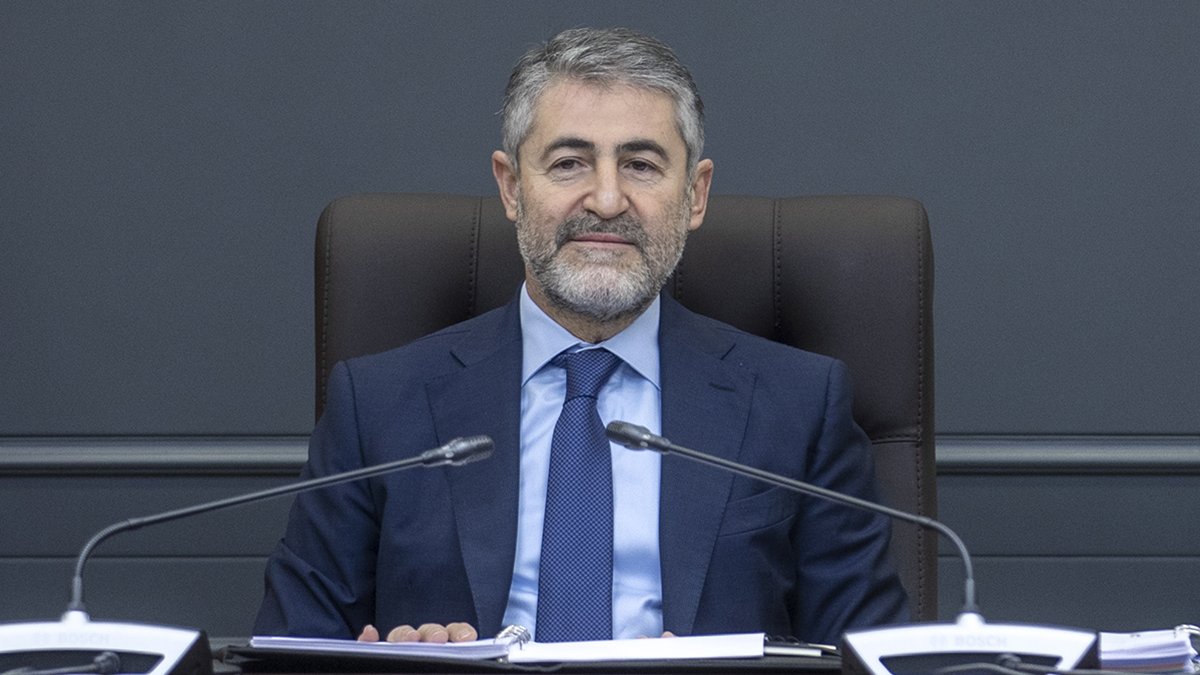 Bakan Nebati: Londra'daki görüşmeler çok olumlu geçti