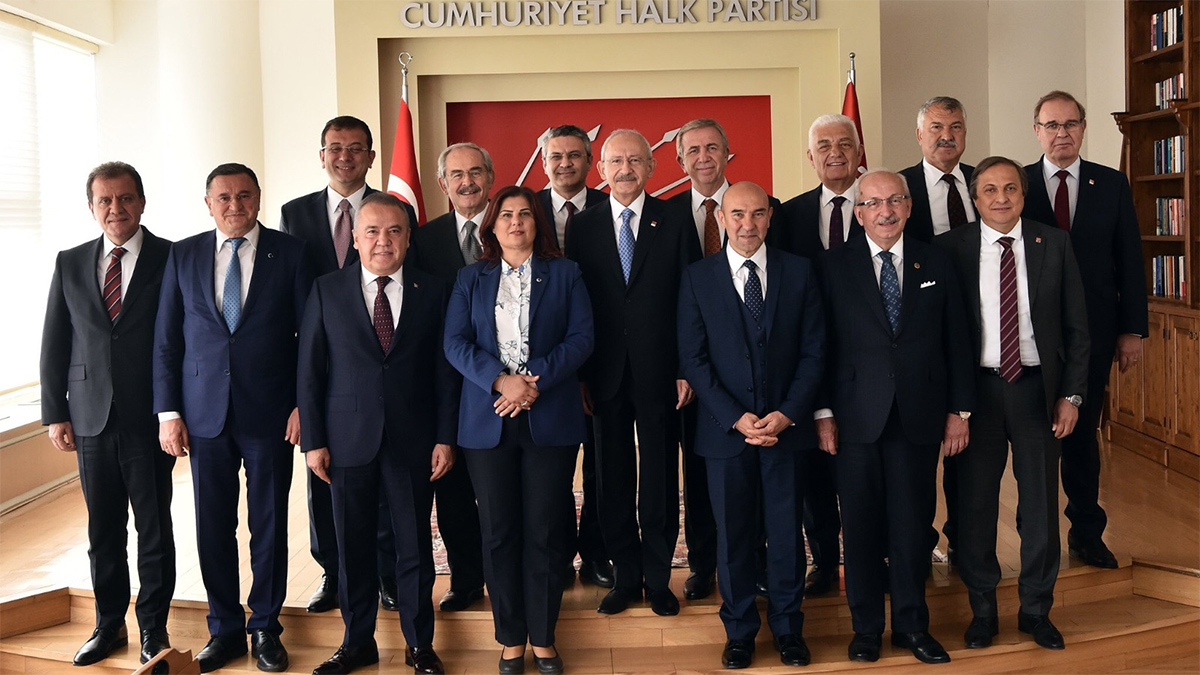 CHP'li Belediye Başkanları: Üzerimizdeki yük taşınabilir olmaktan çıktı