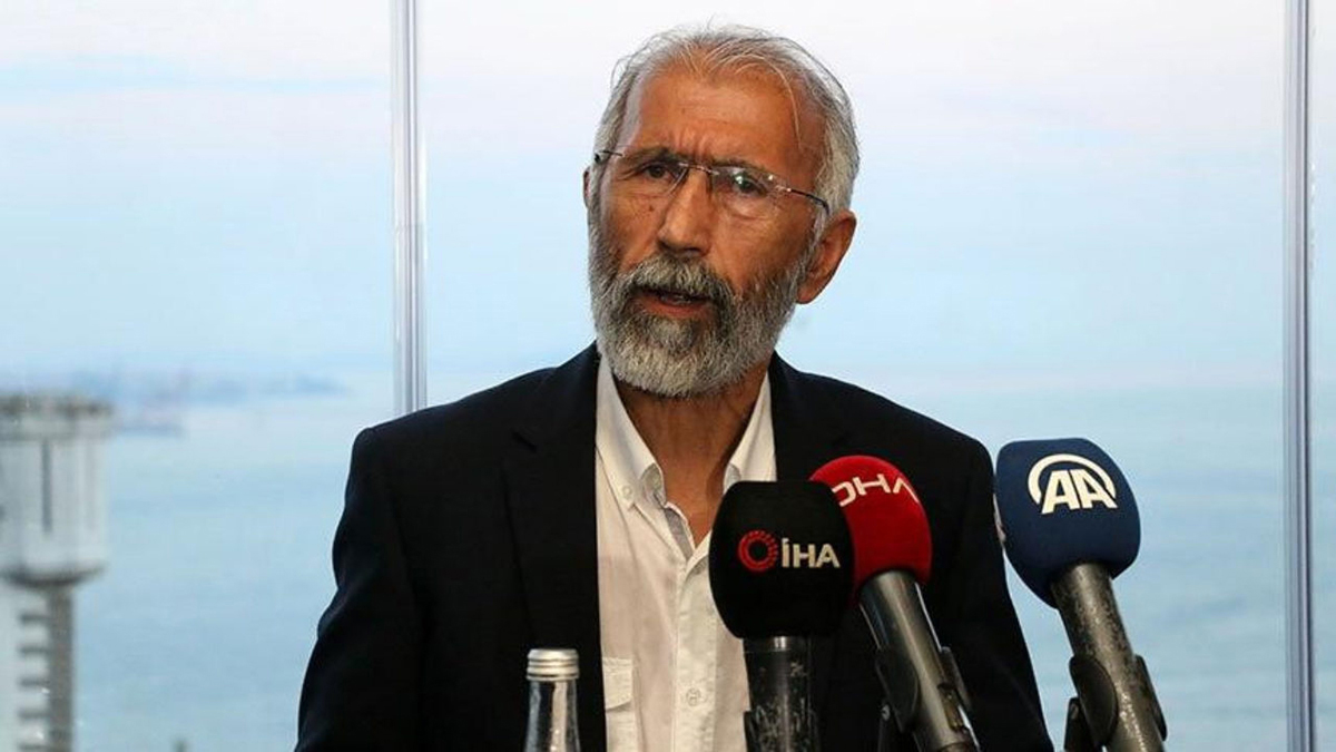 Prof. Dr. Ali Kemal Özcan'dan Demirtaş'a: Üç maymunu oynama