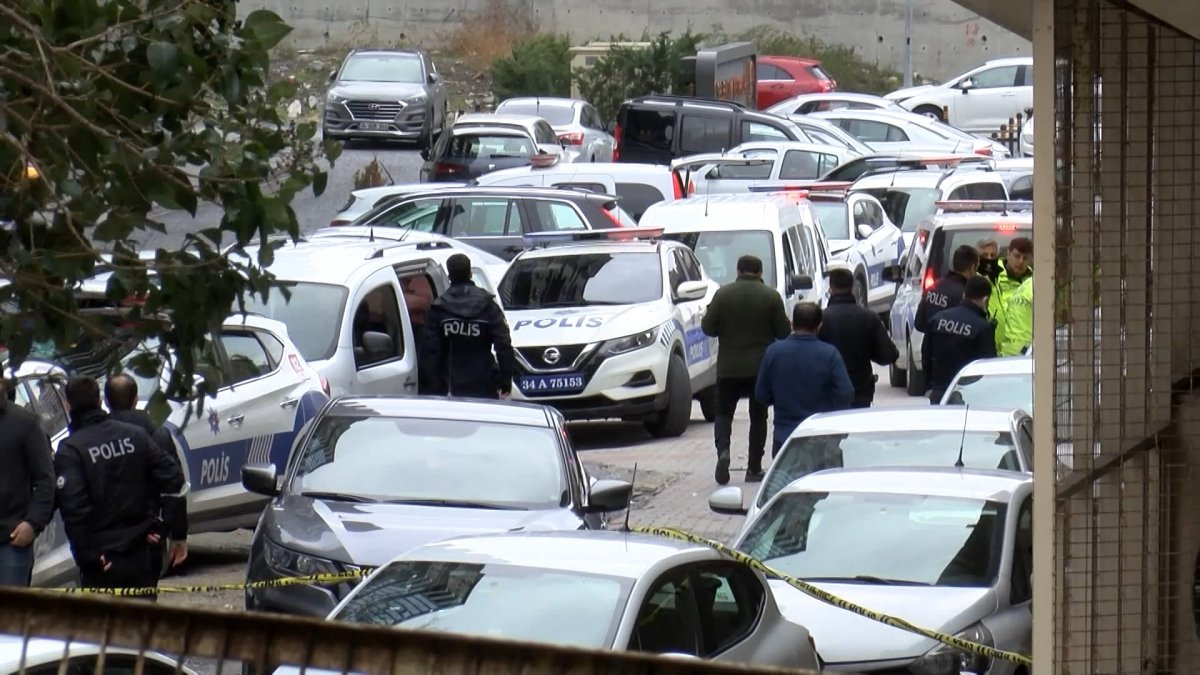 İstanbul'da polis ile şüpheliler arasında kanlı kovalamaca