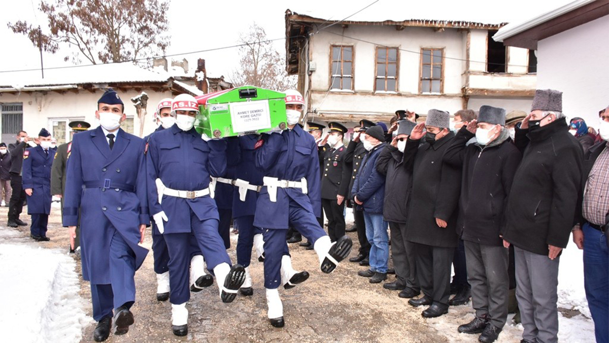 Kore Gazisi Ahmet Demirci son yolculuğuna uğurlandı