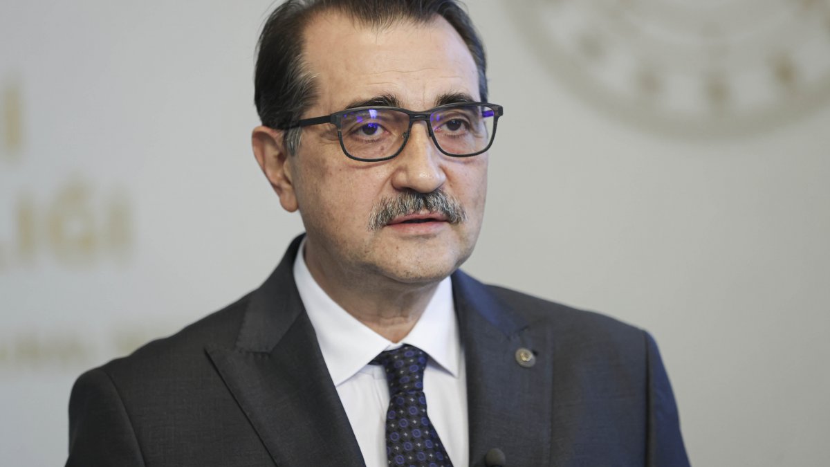 Bakan Dönmez'den elektrik ve doğal gaz faturası açıklaması