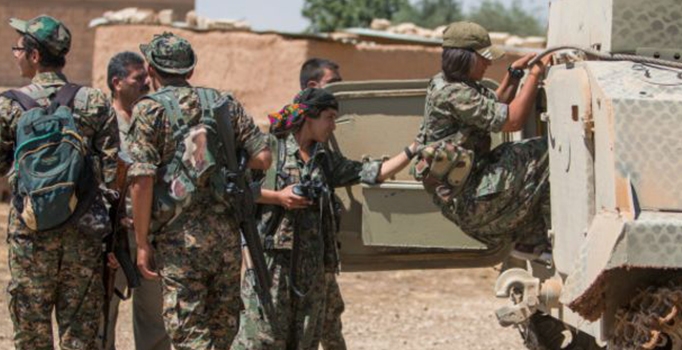 YPG Tel Abyad'a girdi, 
IŞİD kuşatma altında