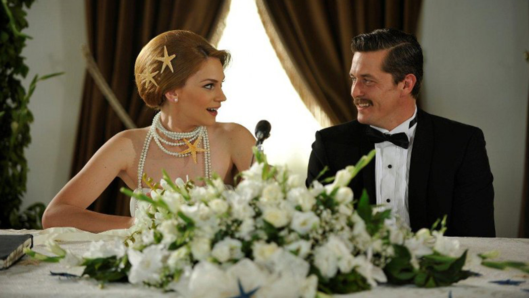 Hakkında FETÖ soruşturması açılmıştı... Ünlü oyuncu Mete Horozoğlu, Türkiye'yi terk etti iddiası