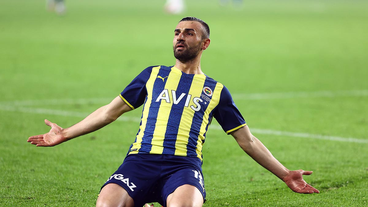 Fenerbahçeli Serdar Dursun'da kırık tespit edildi