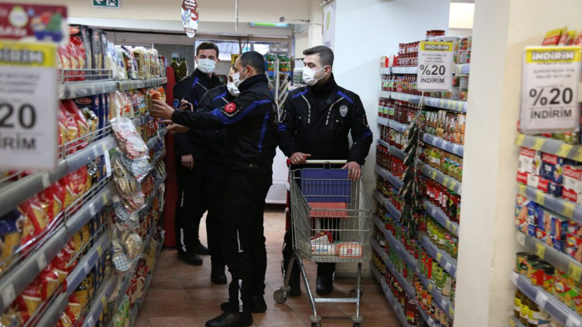 Ticaret Bakanı Muş'tan marketlere indirim uyarısı