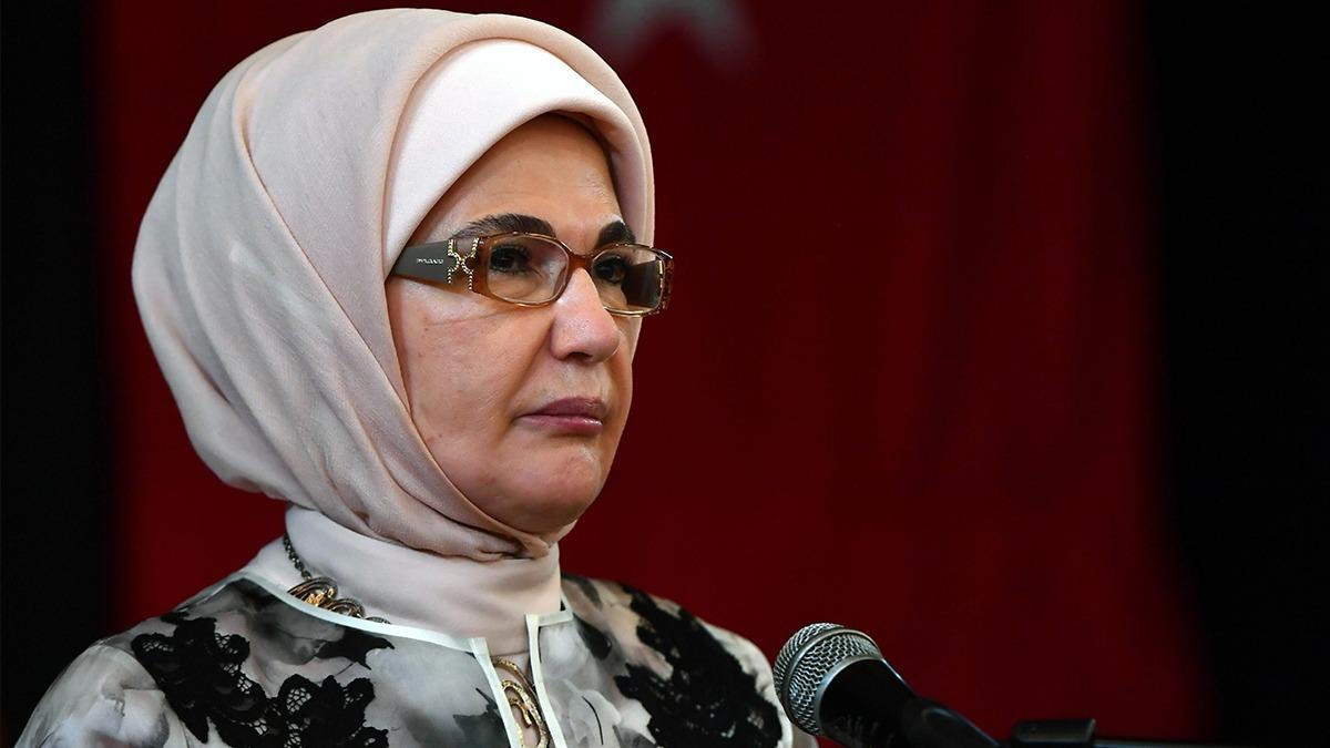 Emine Erdoğan'dan sağlık durumuna ilişkin açıklama