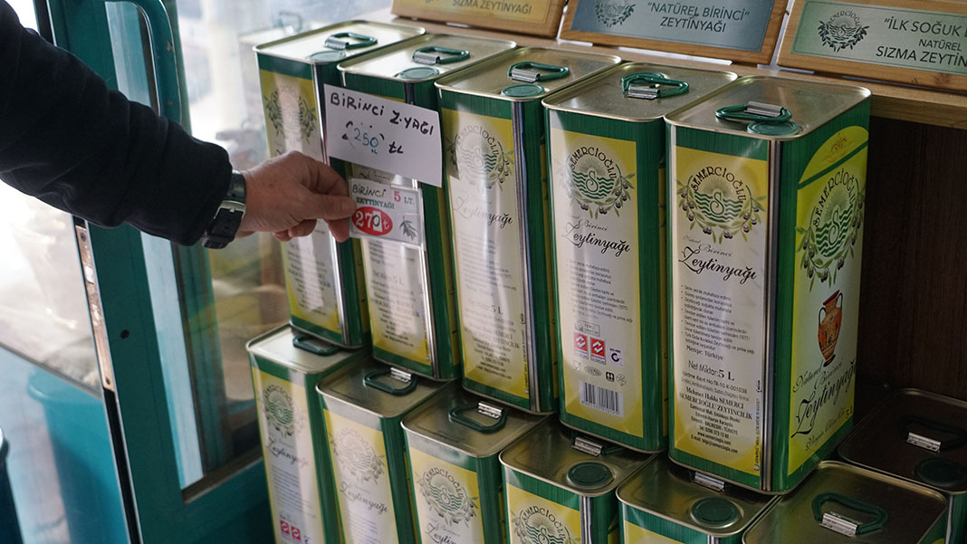 KDV indirimi fiyatlara yansıyor...  5 litrelik zeytinyağına 20 lira indirim