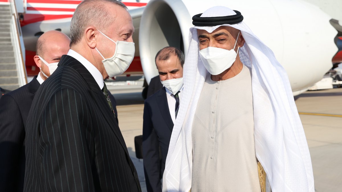 Cumhurbaşkanı Erdoğan, Birleşik Arap Emirlikleri'ne geldi