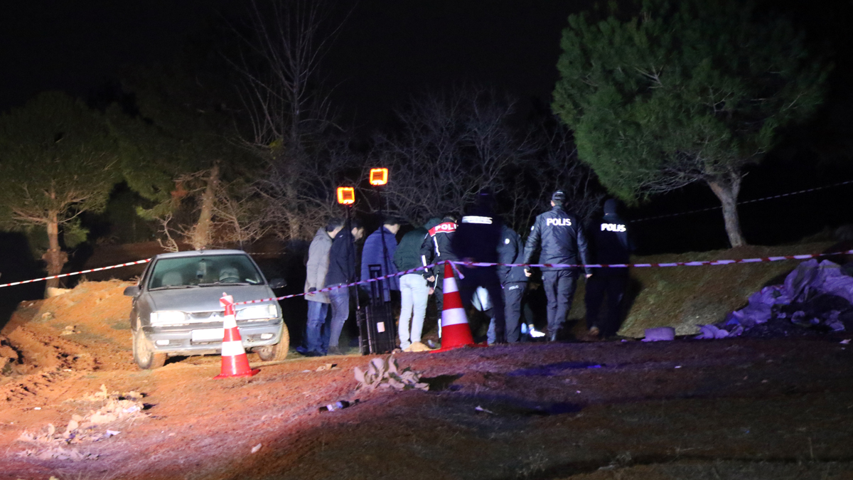 Uşak'ta kadın cinayeti: Katledip intihara kalkıştı