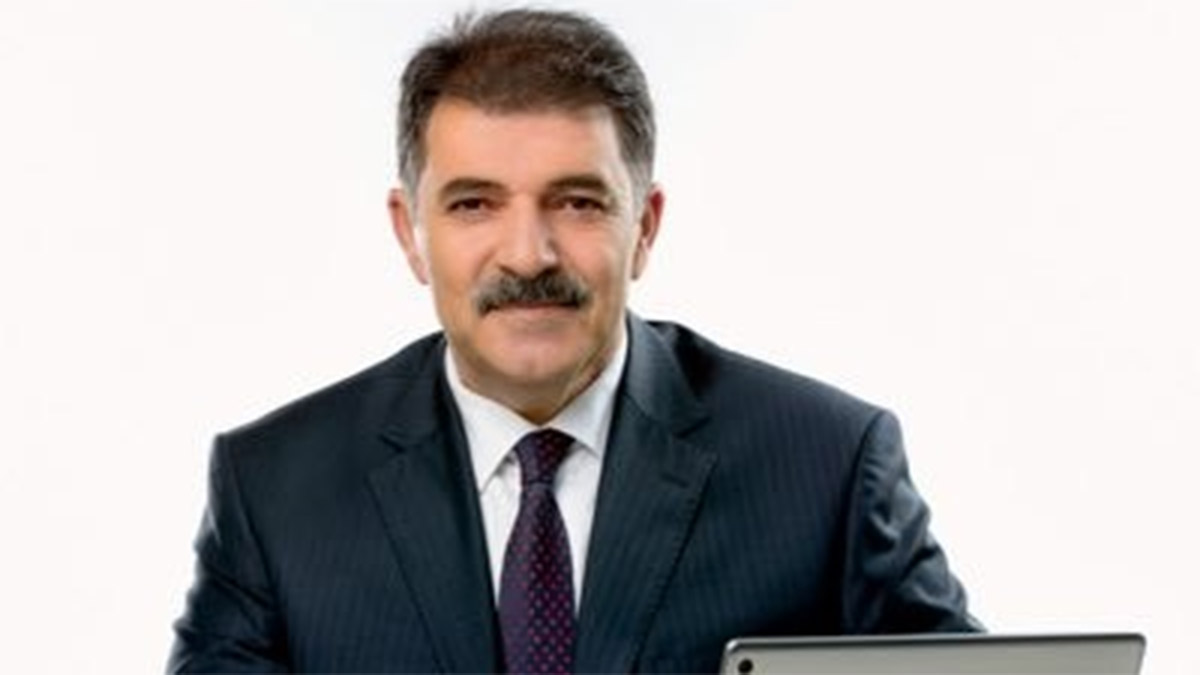 AK Parti Bayburt Milletvekili Fetani Battal, Meclis'te kalp krizi geçirdi