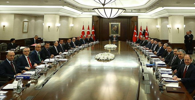 Başbakan Yıldırım 'devrim niteliğinde' ekonomi paketini açıklayacak