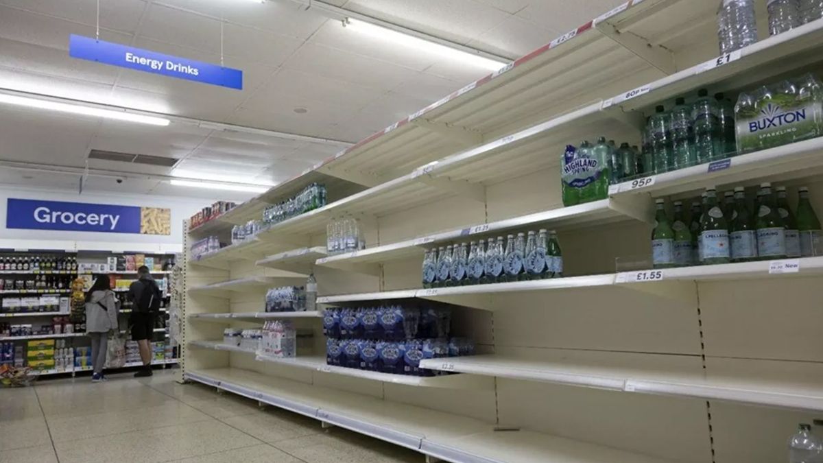 İngiltere'de enflasyon 30 yılın zirvesinde