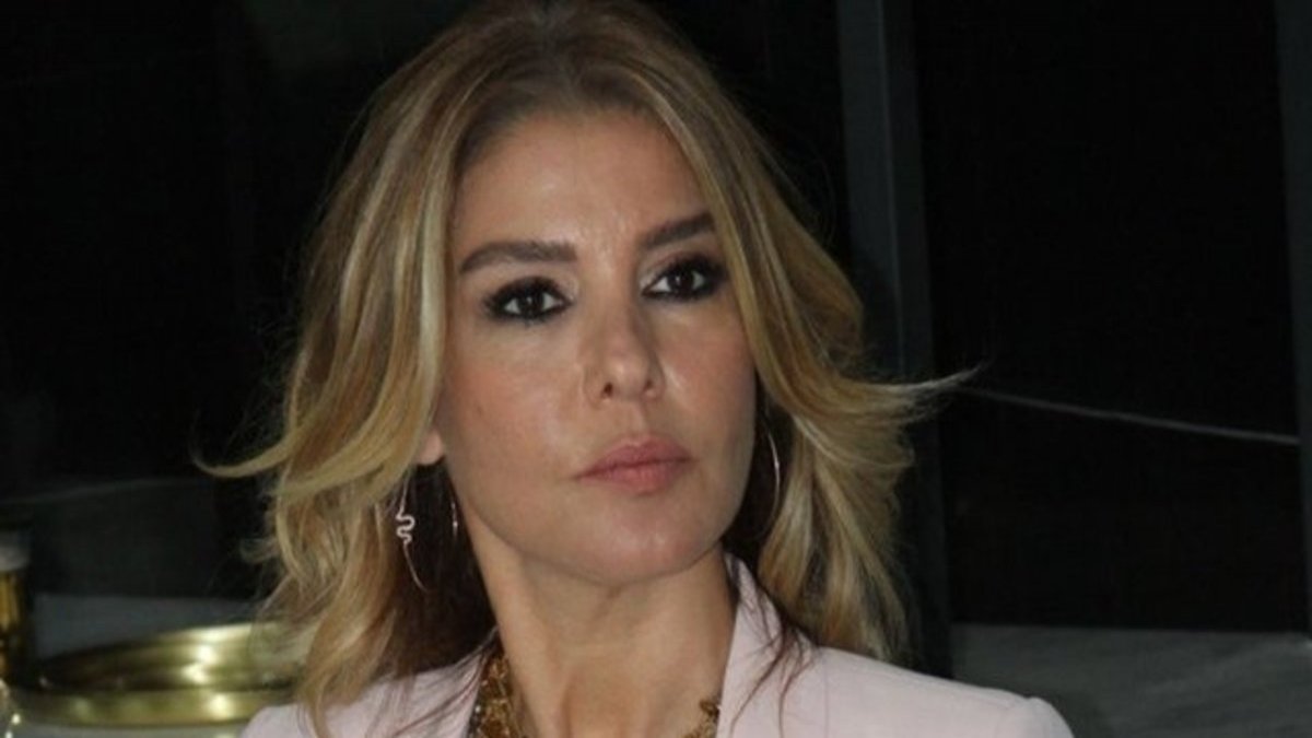 Gülben Ergen kaburga kemiğini çatlattı