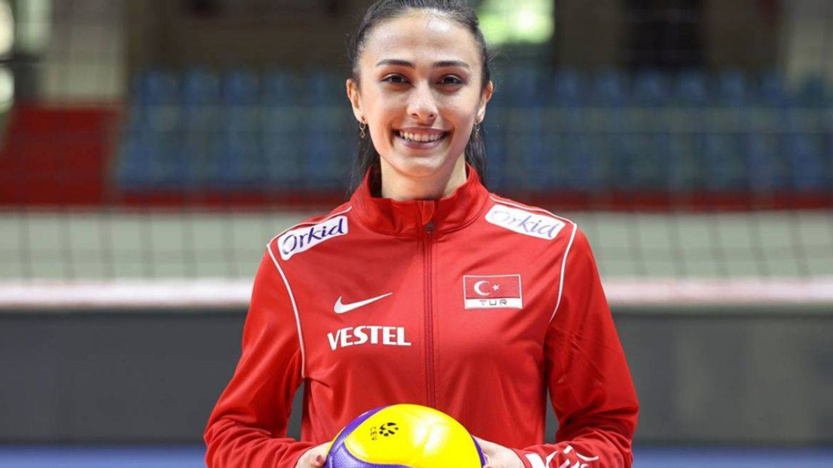 Simge Şebnem Aköz kimdir, kaç yaşında, aslen nereli, sevgilisi kim?