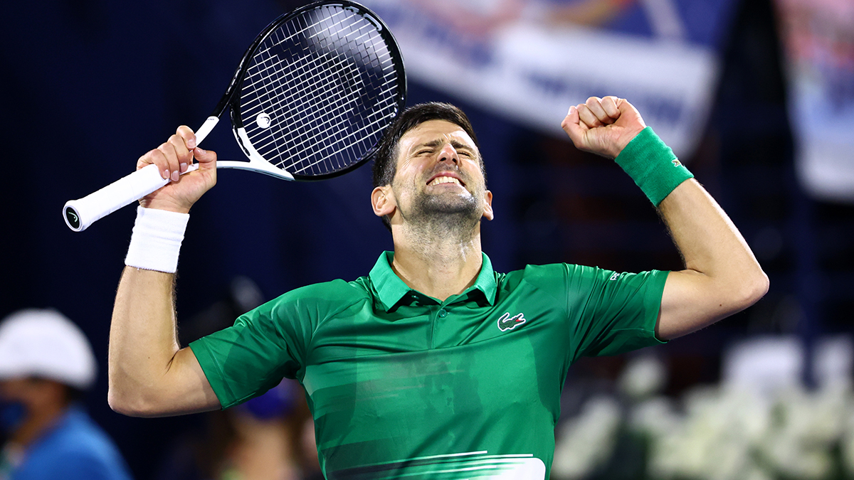 Avustralya'dan sınır dışı edilen Djokovic, ilk kez korta çıktı