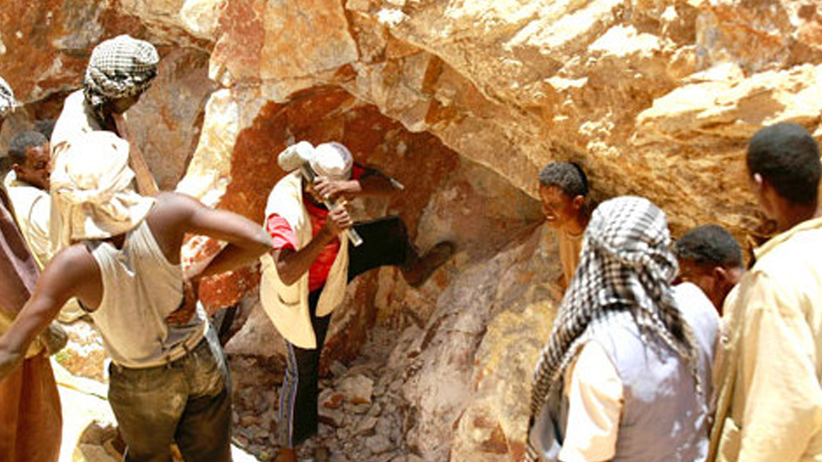 Etiyopya'da altın madeni çöktü: 7 ölü