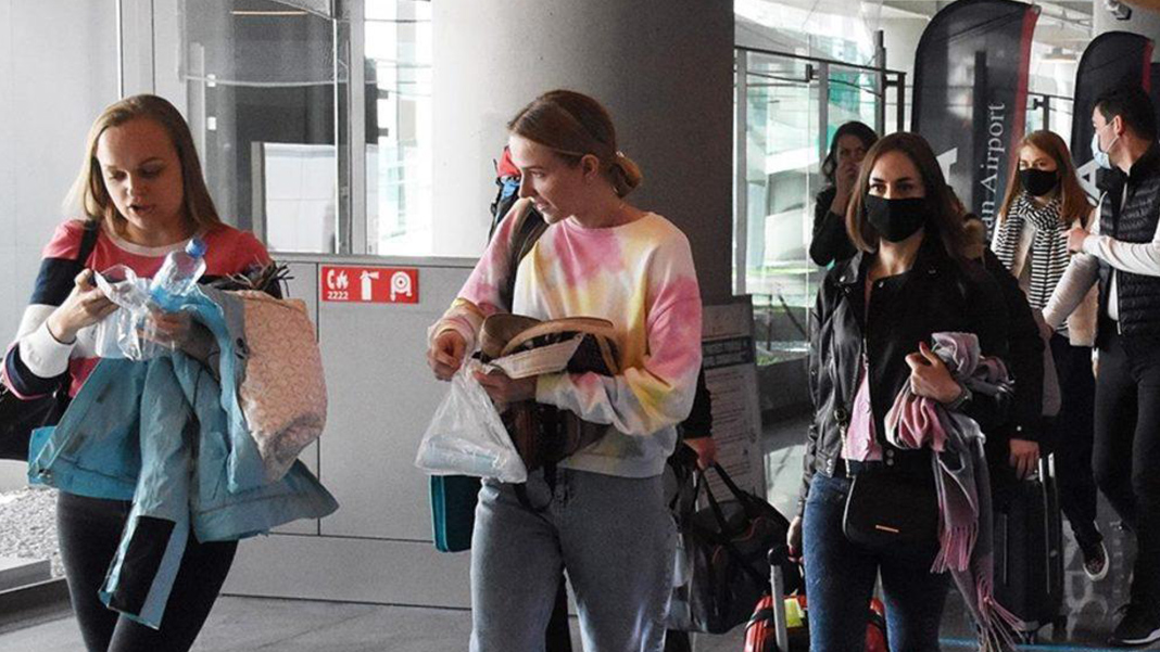 Romanya Savunma Bakanı: 500 binden fazla Ukraynalı mülteci alabiliriz