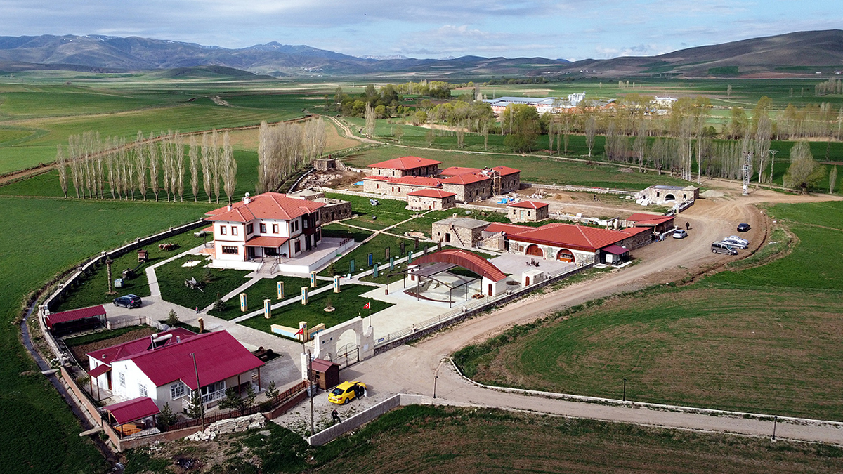 "Bir Sahiplenme Hikayesi" izleyici ile buluştu