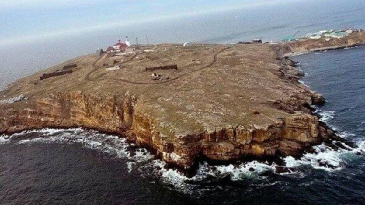 Yılan Adası'nda hayatını kaybeden 13 Ukraynalı asker kahraman ilan edilecek