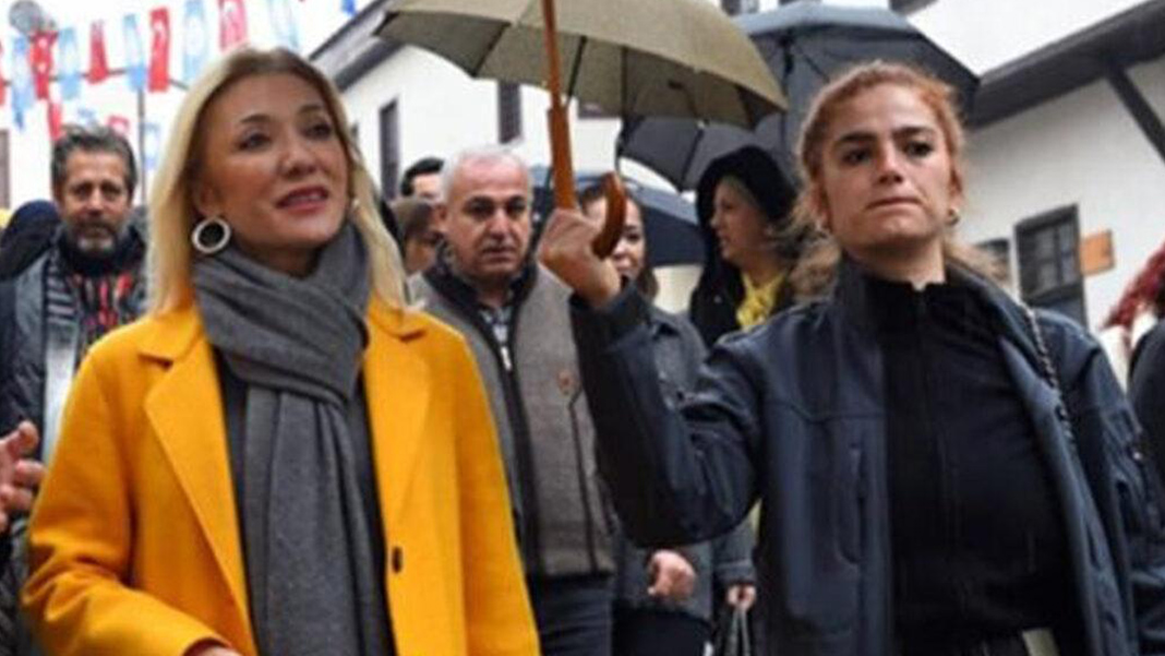 Pervin Ersoy'dan 'şemsiye' açıklaması! 'Kardeşim gibi..."