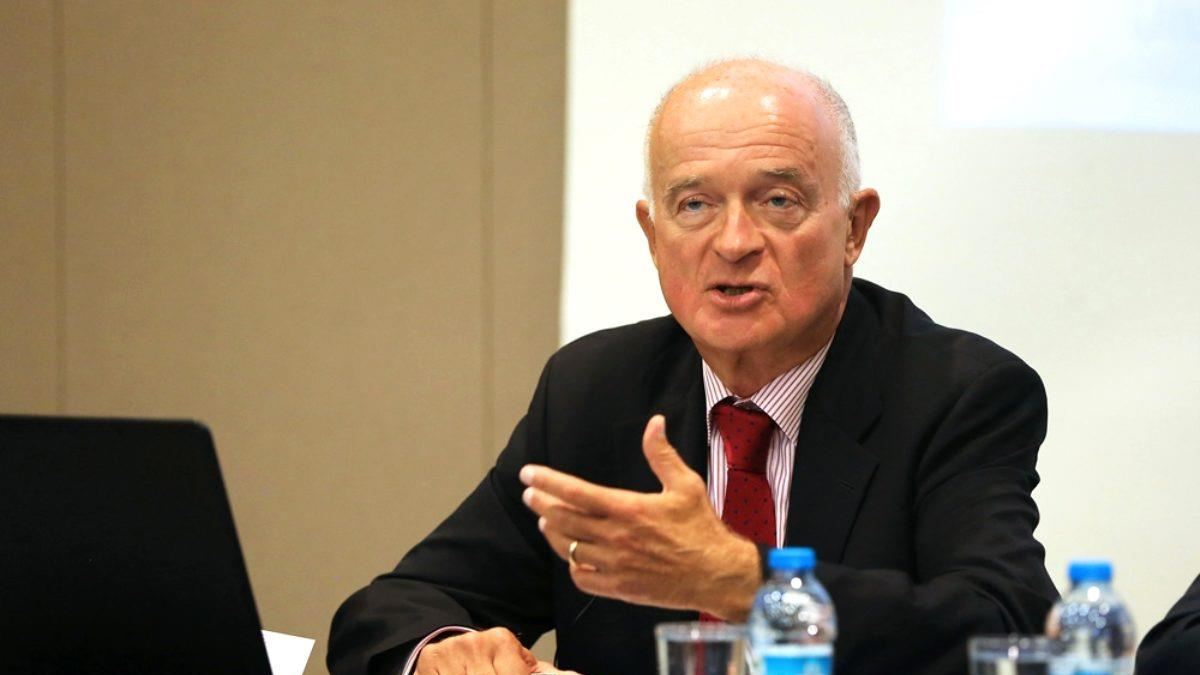 Duayen diplomattan Putin yorumu: Gerçekten çok başarılı!