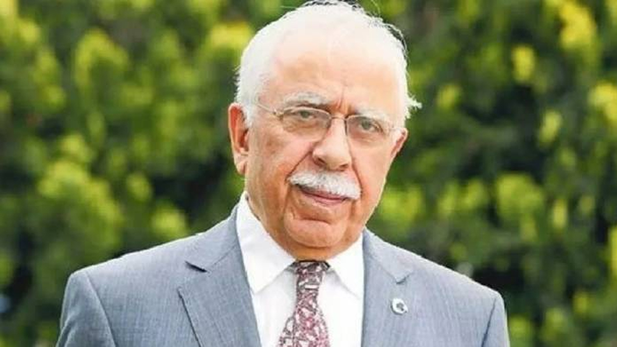 Eski Devlet Bakanı Somuncuoğlu hayatını kaybetti