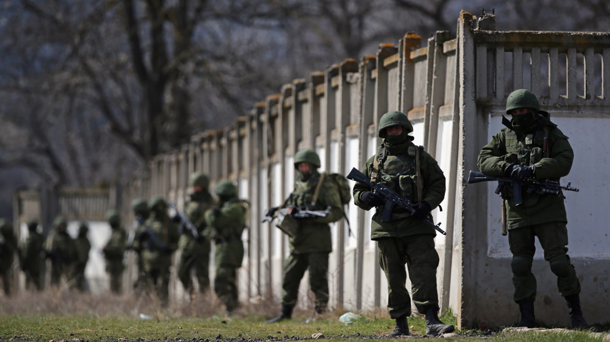 Ukrayna'dan silah bırakan Rus askerine af ve para garantisi