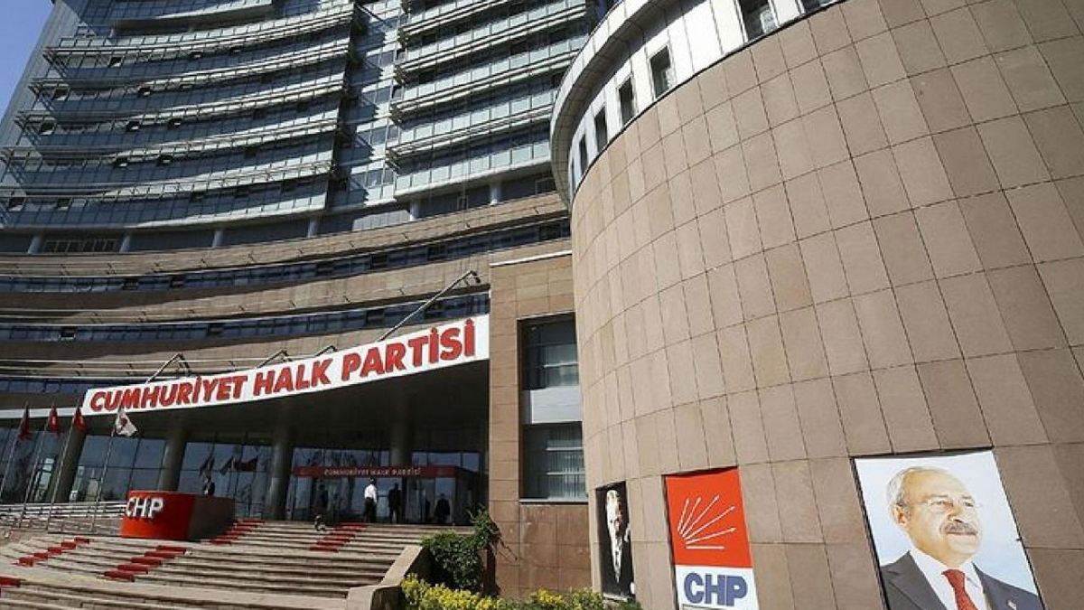 Kılıçdaroğlu, CHP MYK'yı olağanüstü toplantıya çağırdı