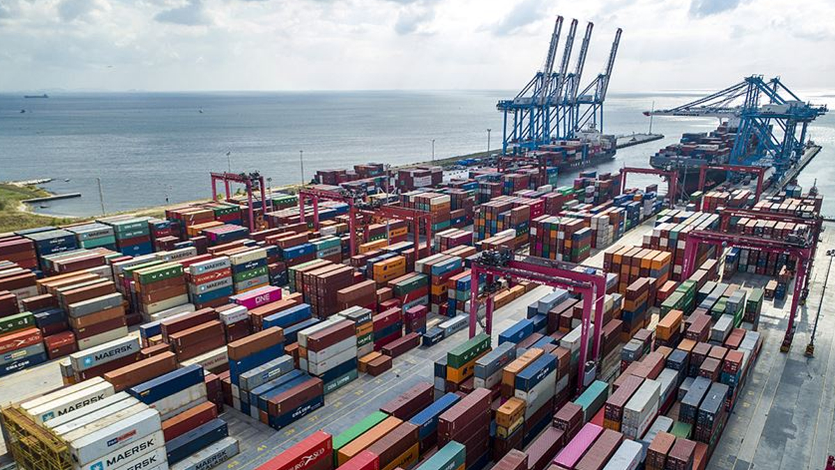 Dış ticaret açığı şubatta yüzde 142 arttı