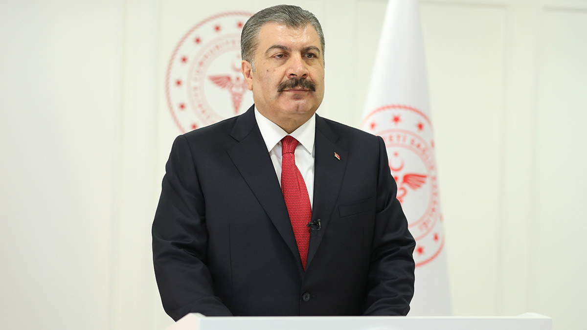 Bakan Koca: HES kodu ve maske zorunluluğu kalktı