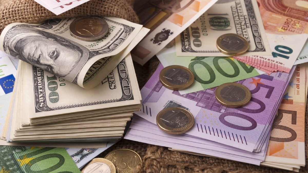 Dolar ve euro güne nasıl başladı?