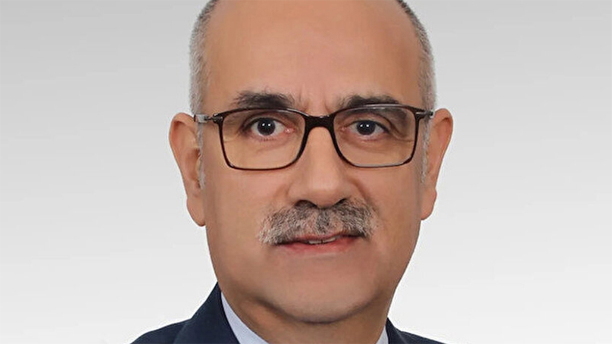 Vahit Kirişci kimdir, kaç yaşında, aslen nereli, mesleği ne, ne bakanı?