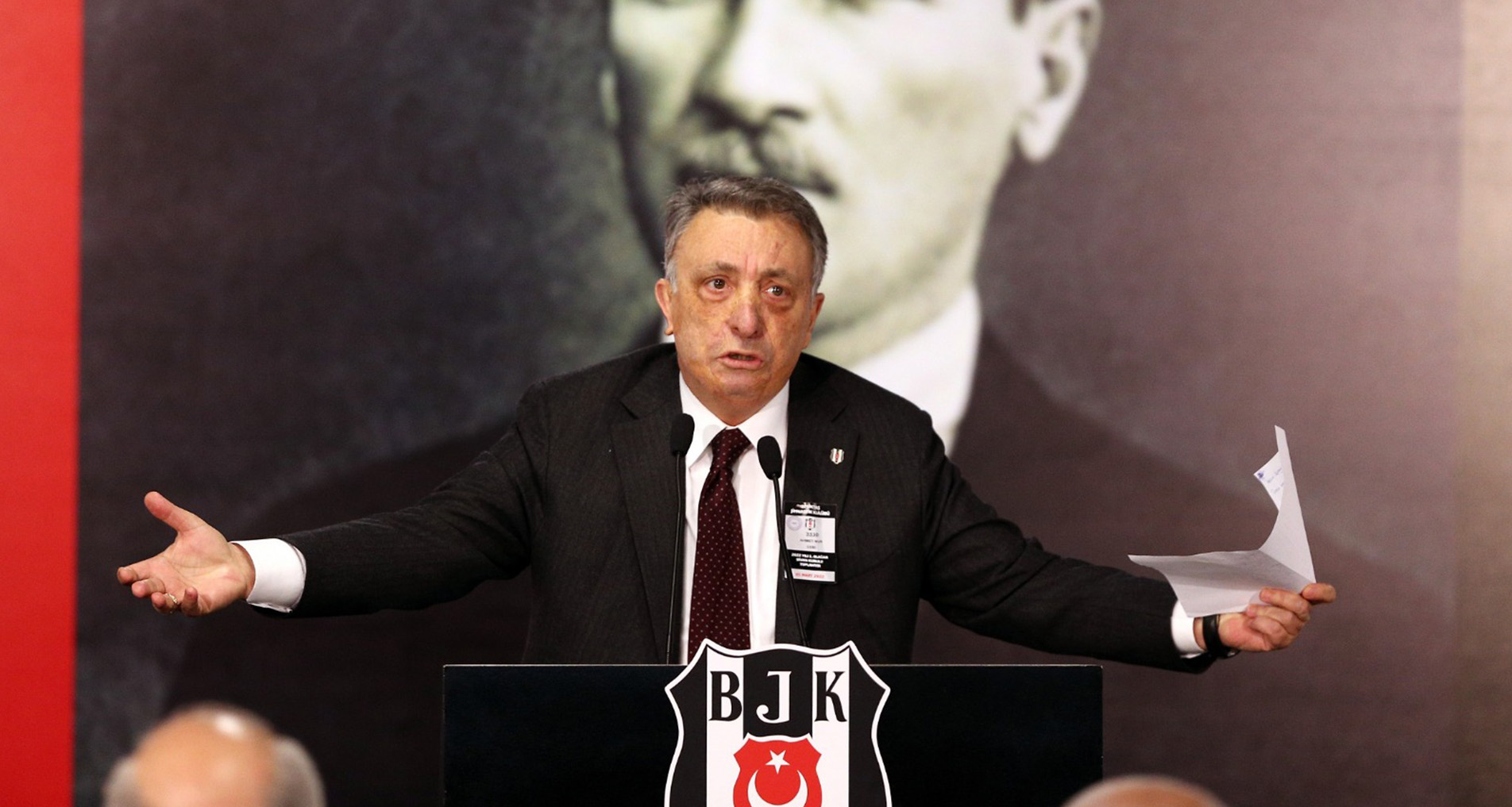 Ahmet Nur Çebi: Üzülüyorum, bana sahip çıkın