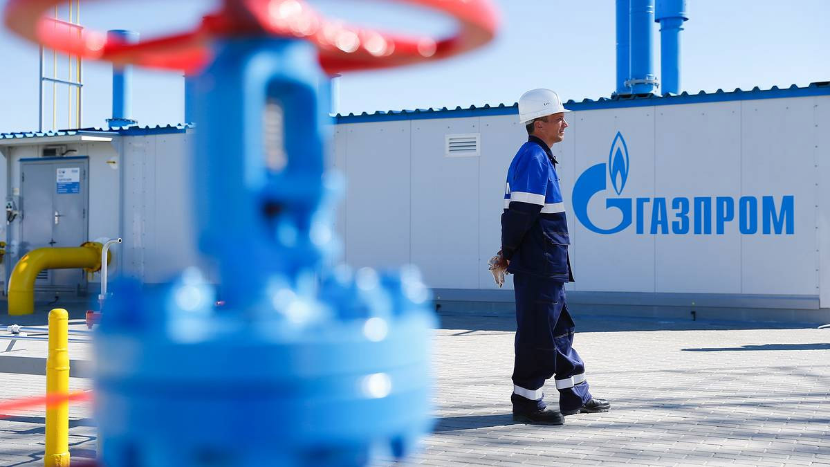 Gazprom: Ukrayna üzerinden gaz sevkiyatımız devam ediyor