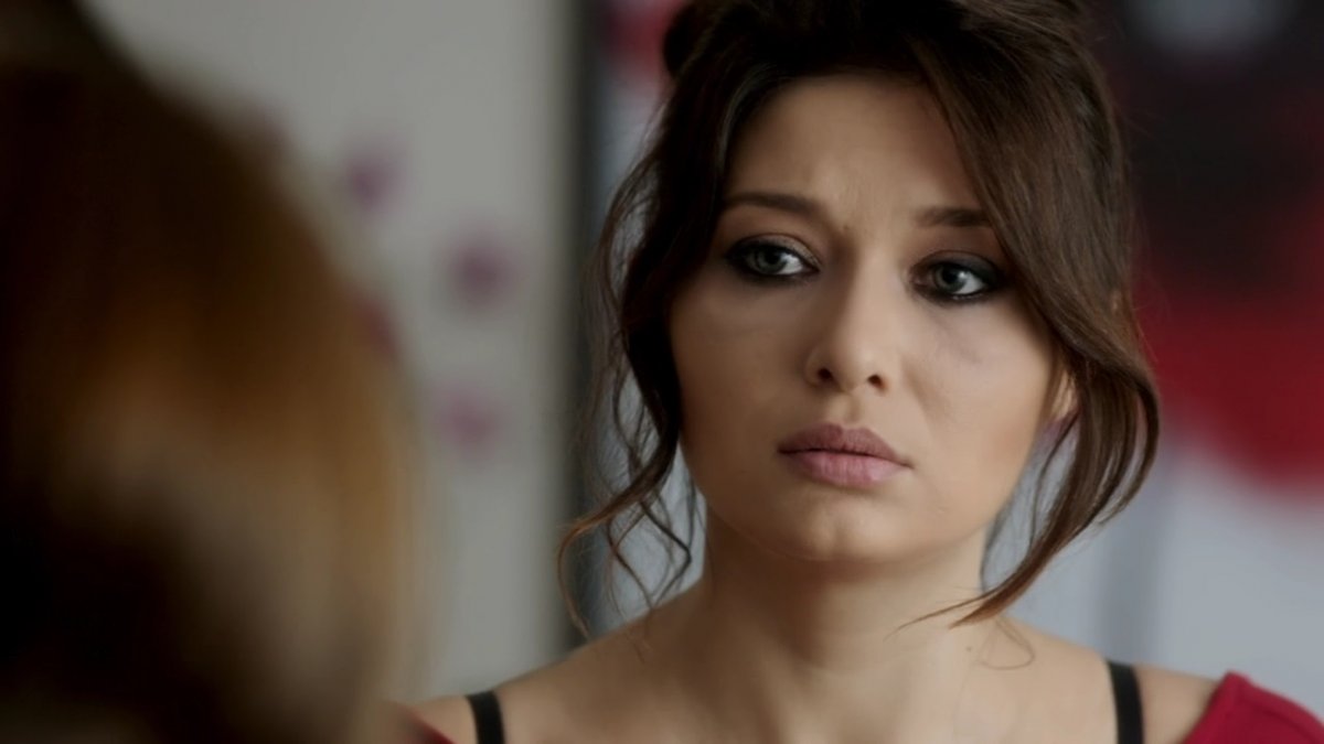 Nurgül Yeşilçay kaza yaptı