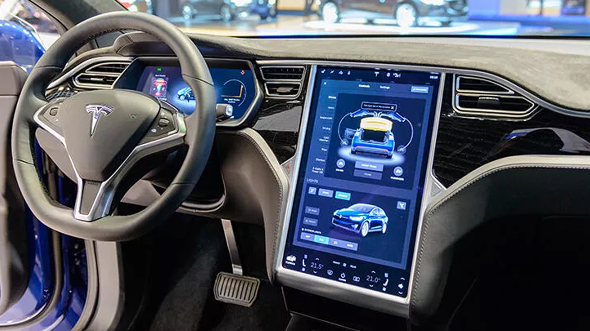 Rusya'nın işgal harekatıyla beraber ucuza elektrikli otomobil de hayal oldu