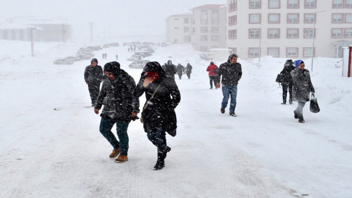 YÖK duyurdu: İstanbul’da üniversitelere kar tatili