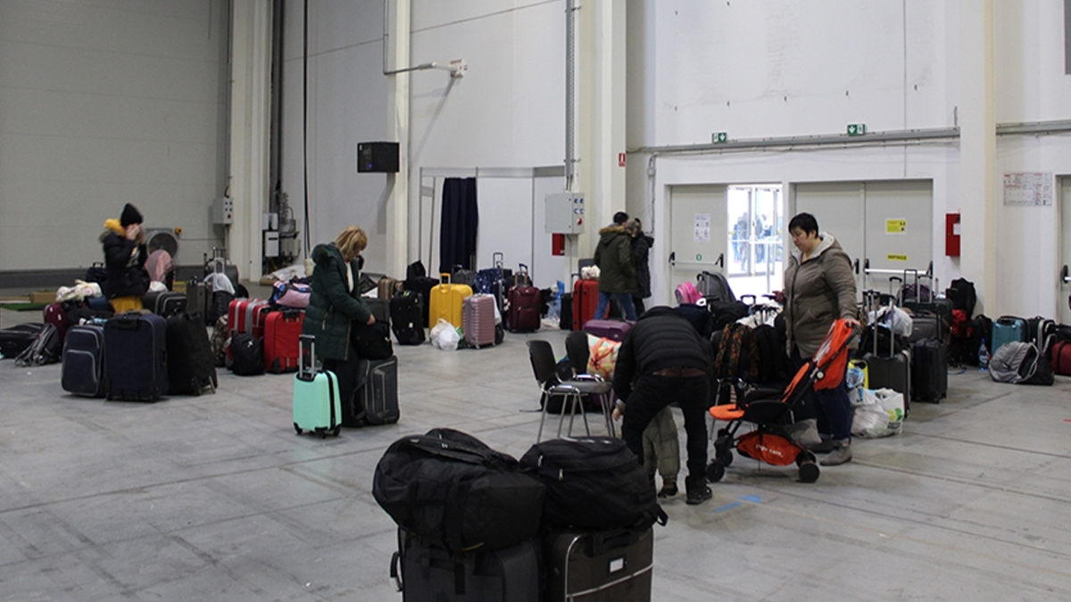 Ukrayna'dan tahliye edilen Türklerin sayısı 13 bin 491 oldu