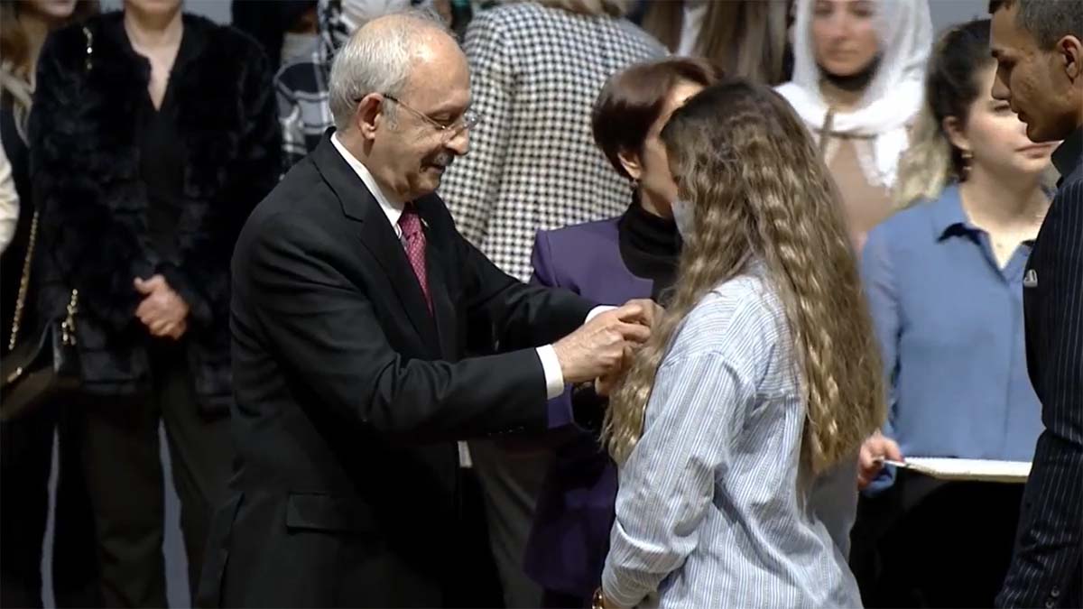 Kılıçdaroğlu: Gençler Türkiye'nin kaderini değiştirecek