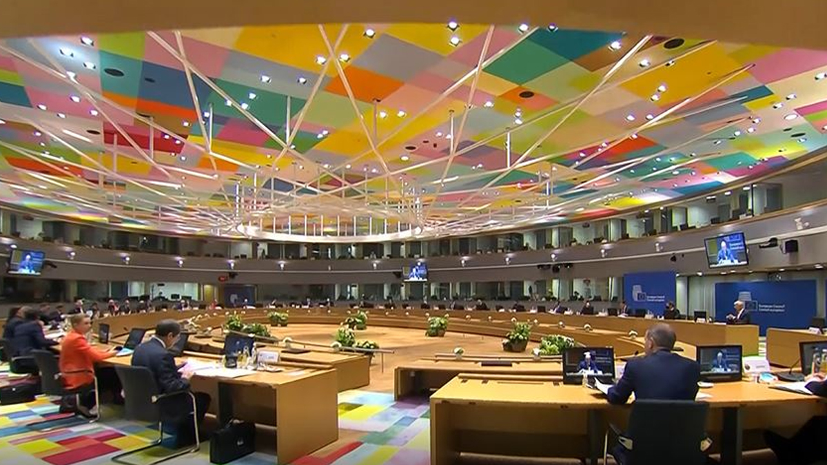 AB Liderler Zirvesi Fransa'da başladı