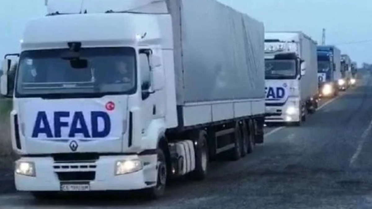 Türkiye'den Ukrayna'ya yardım tırları