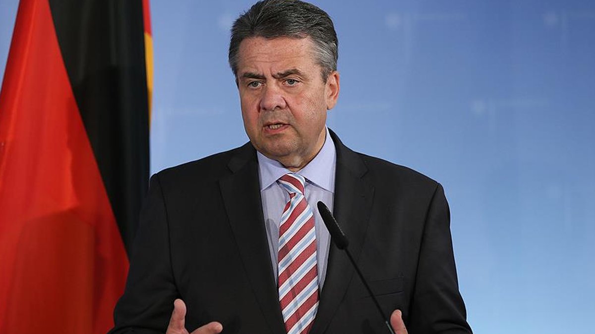 Almanya'nın eski Dışişleri Bakanı Türkiye'yi övdü