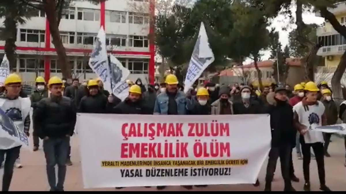 Soma’da madencilerden eylem: Burası acının başkenti, gelin helalleşelim