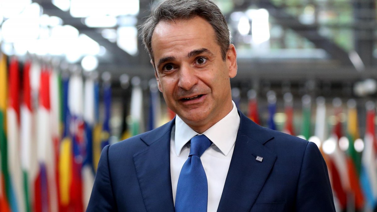 Yunanistan Başbakanı Miçotakis, koronavirüse yakalandı