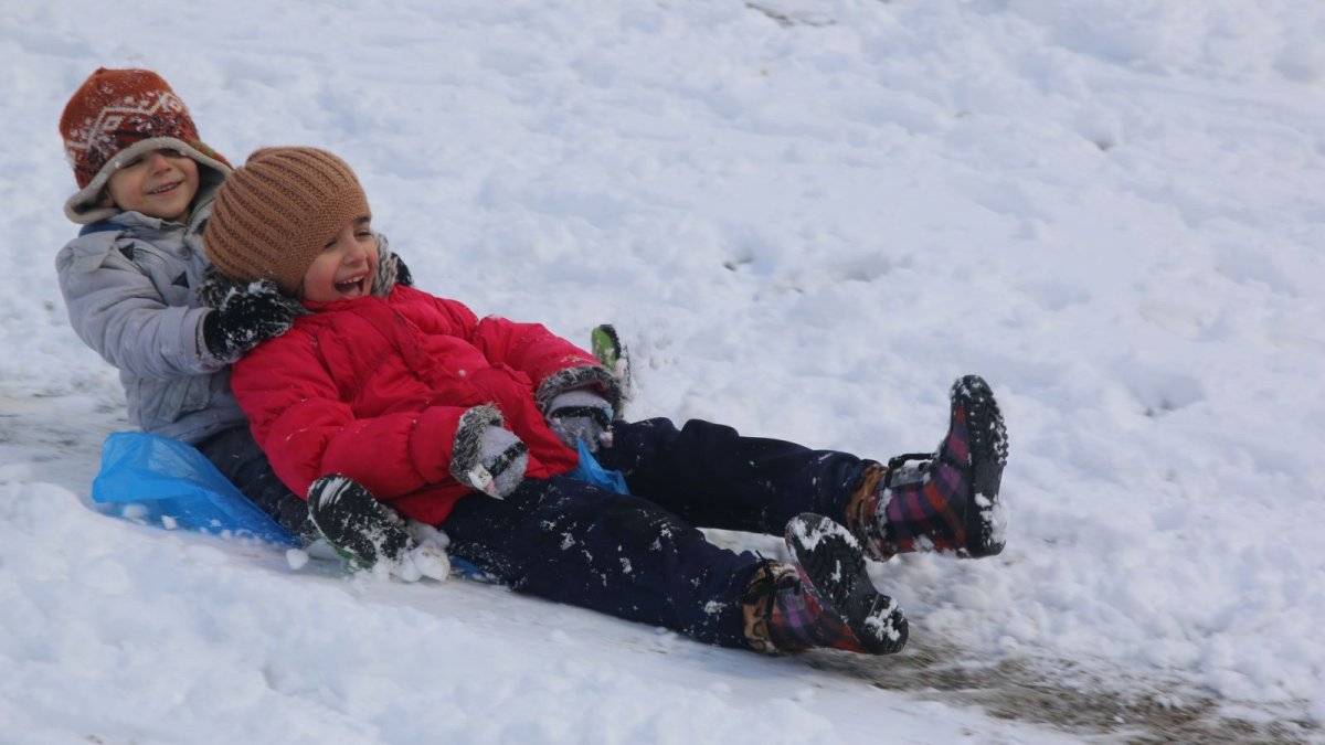 10 ilde olumsuz hava koşulları nedeniyle eğitime kar tatili