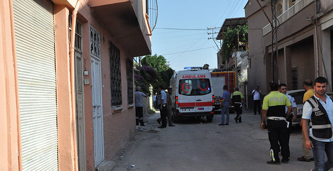 Hatay Reyhanlı Kurtuluş Mahallesi Kanatlı Caddesi'nde patlama: 2 Suriyeli öldü -Son dakika haberleri