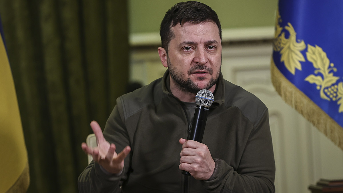 Zelenskiy, Kanada Meclisi'ne seslendi: Hava sahasını kapatın