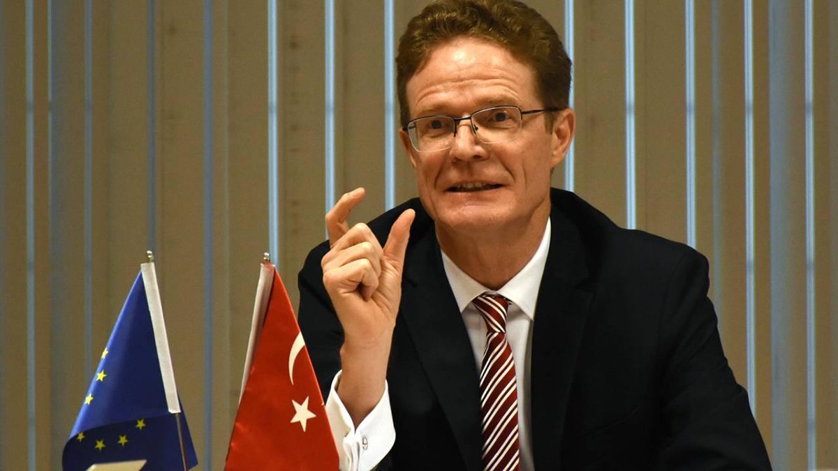 AB'den Türkiye'ye 'Rusya' eleştirisi: Ankara, denge politikasını daha fazla sürdüremez