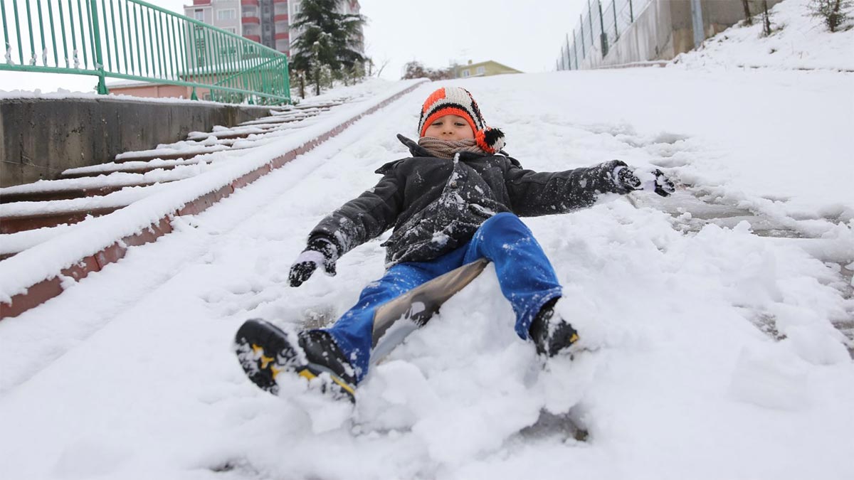 5 ilde olumsuz hava koşulları nedeniyle eğitime kar tatili